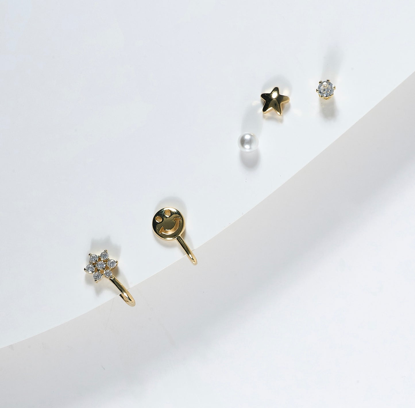 Set de aretes y Ear cuff