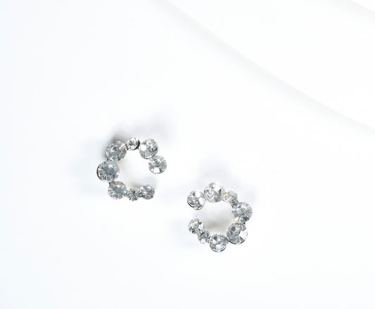 Aretes pedrería plateada