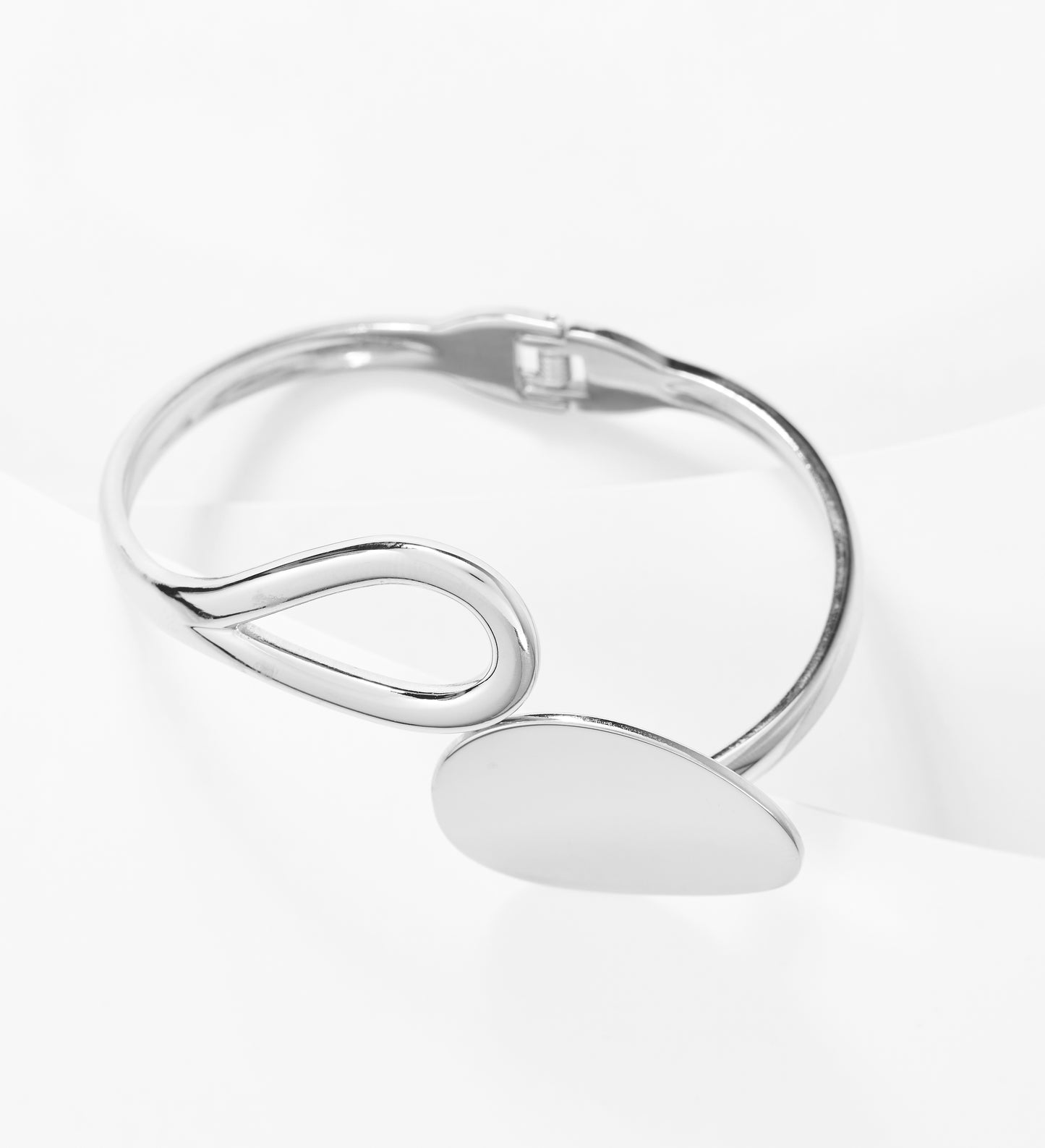 Pulsera plateada