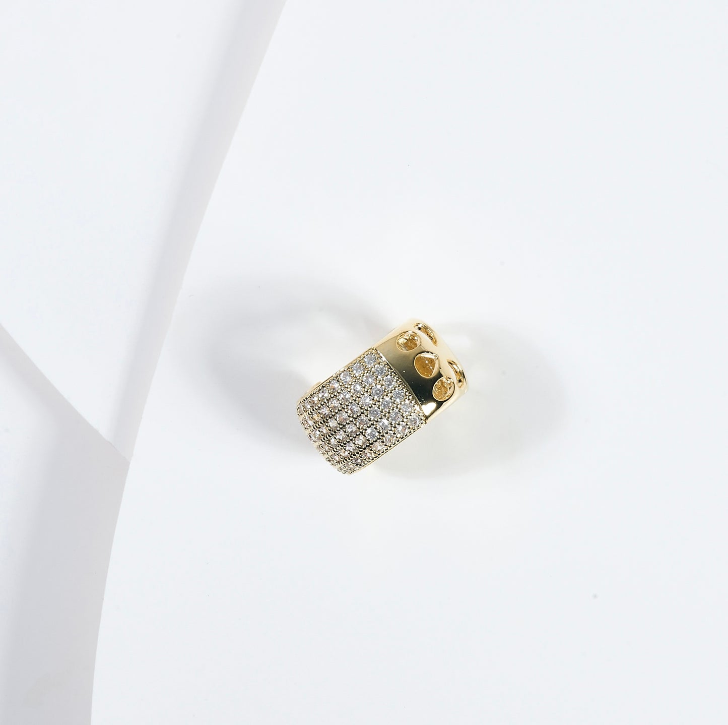 Earcuff pedrería